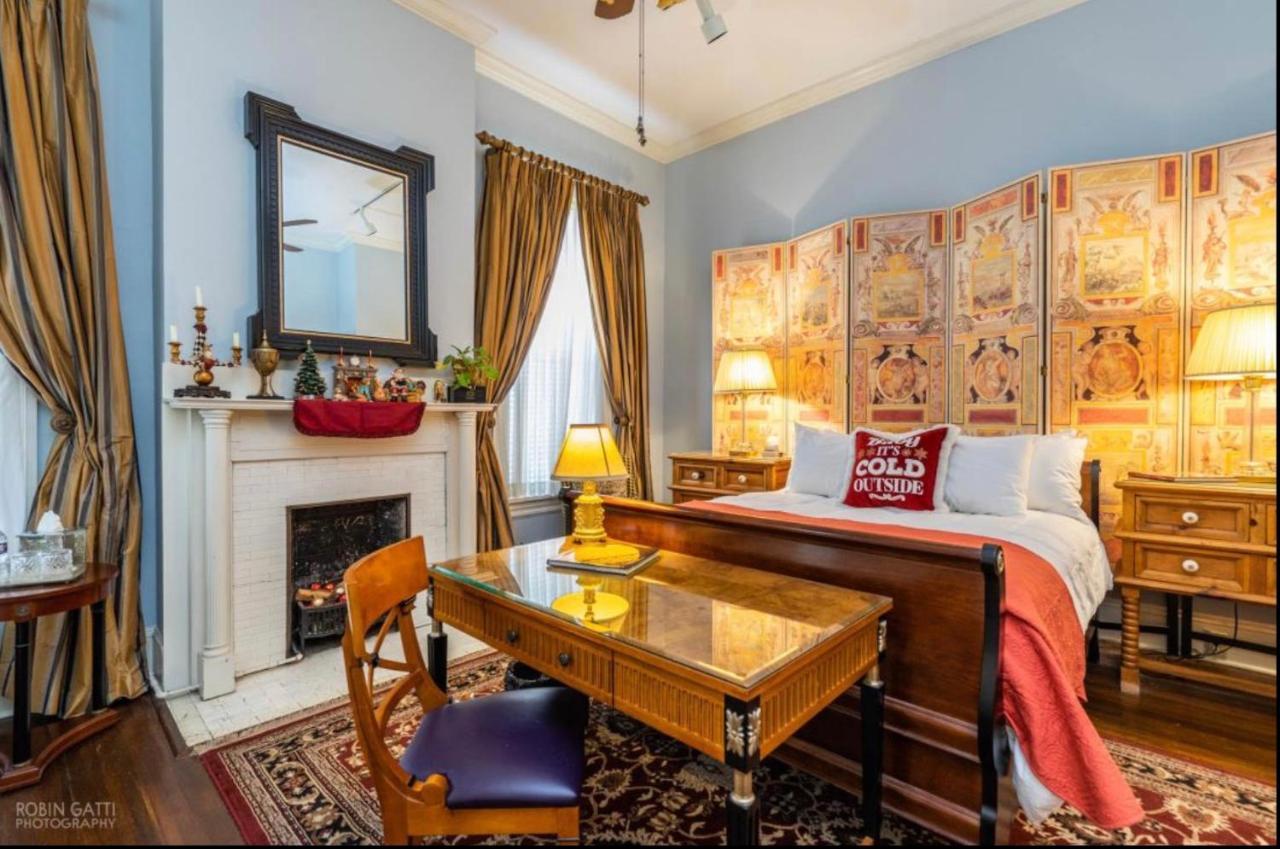 메이컨 Burke Mansion B&B 외부 사진