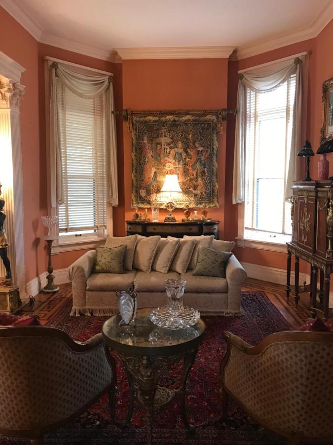 메이컨 Burke Mansion B&B 외부 사진