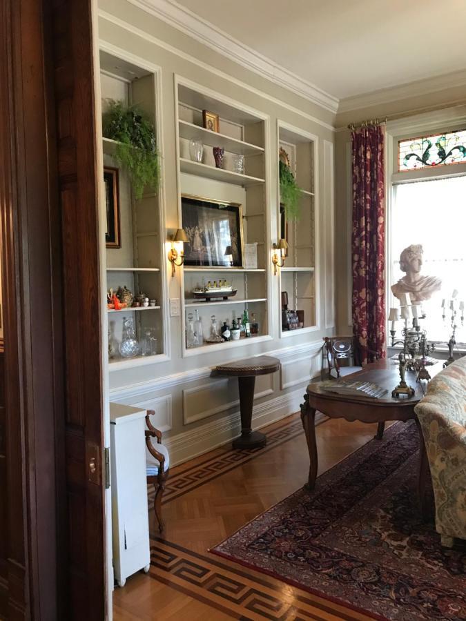 메이컨 Burke Mansion B&B 외부 사진