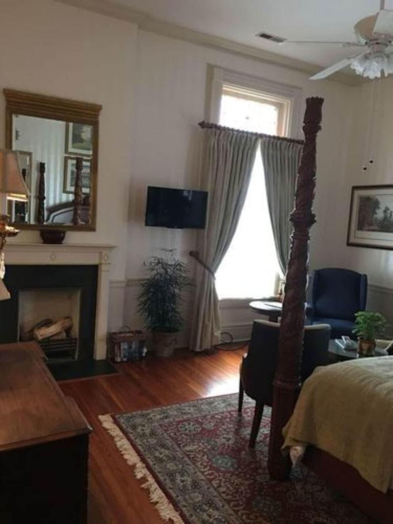 메이컨 Burke Mansion B&B 외부 사진