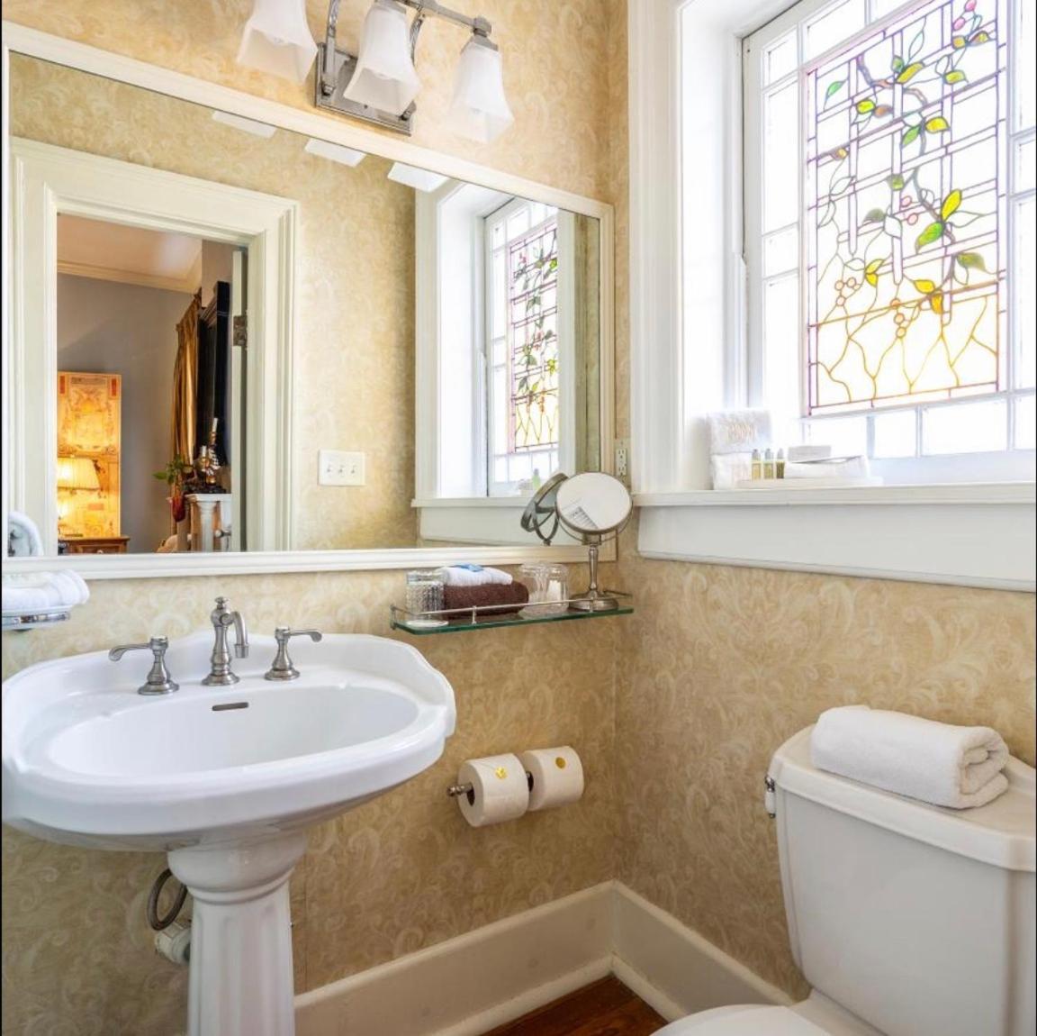 메이컨 Burke Mansion B&B 외부 사진