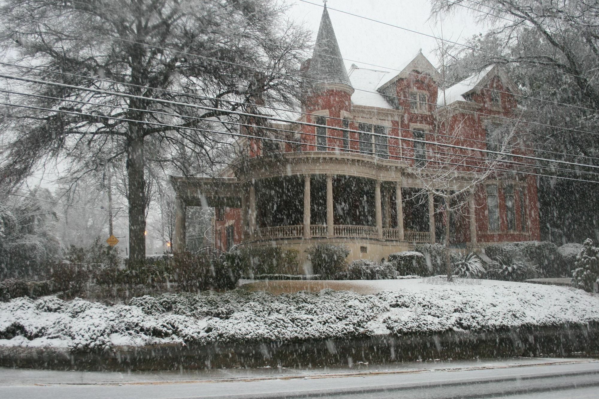 메이컨 Burke Mansion B&B 외부 사진